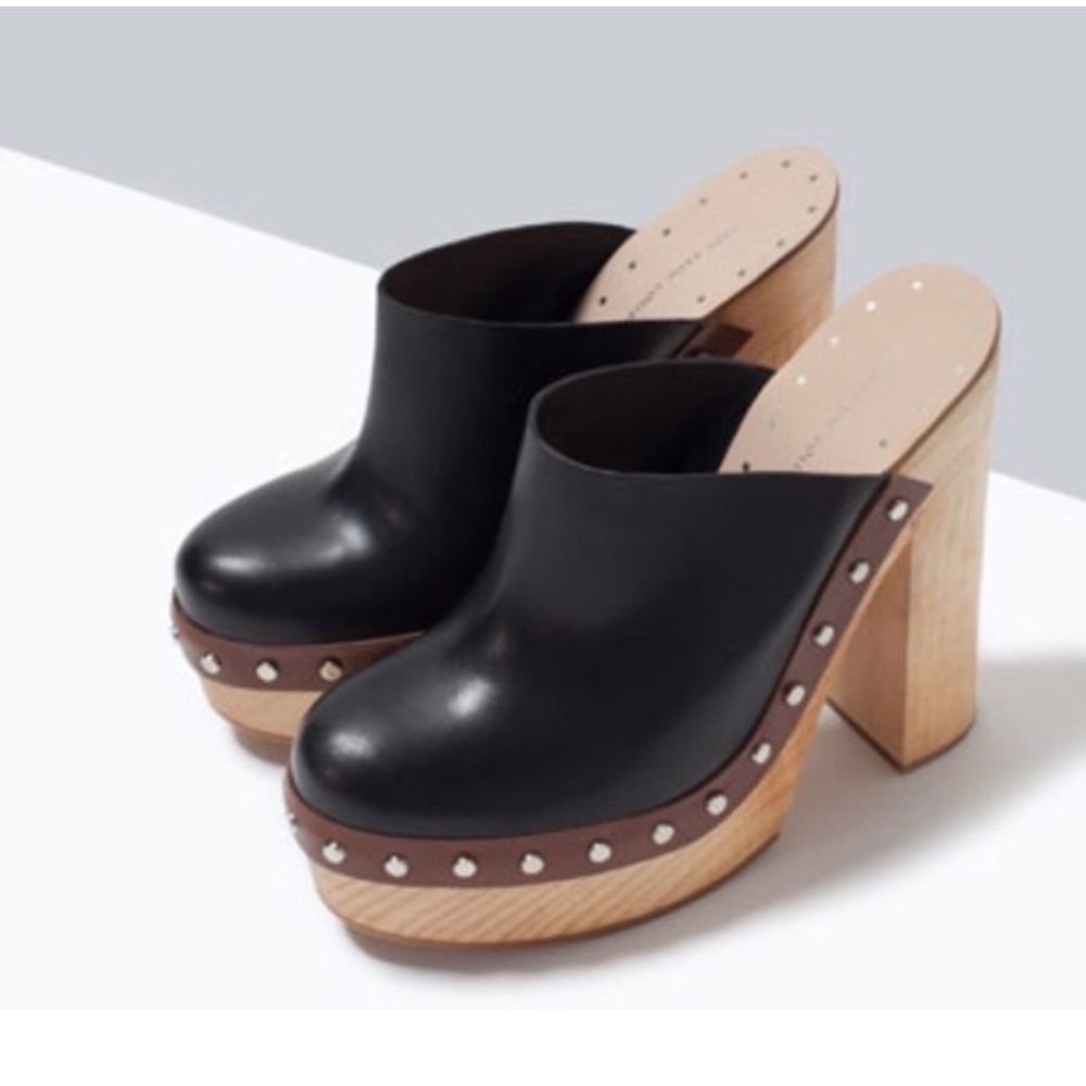 NWT! Zara leather studded mule clog